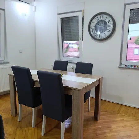 Nada Apartment *