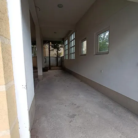 Nada Apartment *